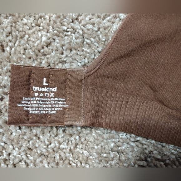 TrueKind Shaping Seamless Brown Bra NWOT - Picture 8 of 12